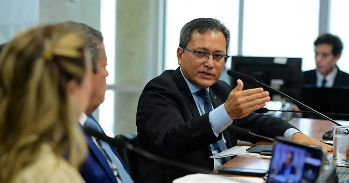 Receita tributos brasil